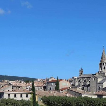 Au Mas D'Emma Villa Bourg-Saint-Andeol Bagian luar foto
